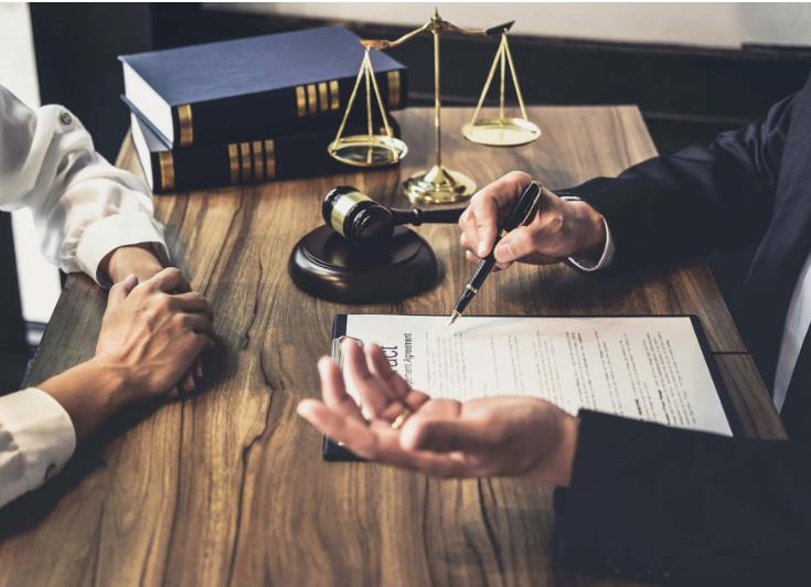 Адвокат в Турции I ЮРИДИЧЕСКОЕ БЮРО МЕРДЖАНТАШ I Стамбул logosu