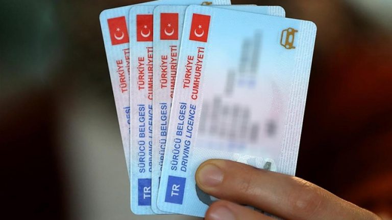 7 milyon sürücü için süre daralıyor: Ehliyet yenileme süreci hakkında bilmeniz gerekenler