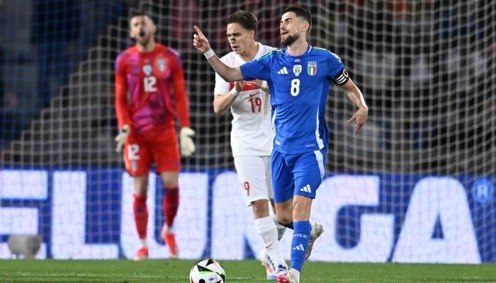 Montella ilk deneyimini yaşadı!  Milli takım hazırlık maçında İtalya ile golsüz berabere kaldı