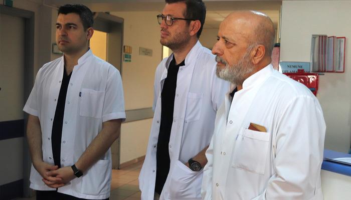 'Tıp literatüründe çok nadir görülen bir vaka' Karın ağrısı şikayetiyle ayrıldı… Gözlerine inanamadılar.