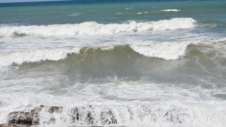 Samsun'da denize girilmemesi uyarısı – Son dakika haberler