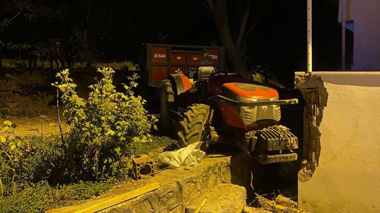 Araç kullanan çocuk, traktörle oynayan çocuklara çarptı: 2 ölü, 2 yaralı