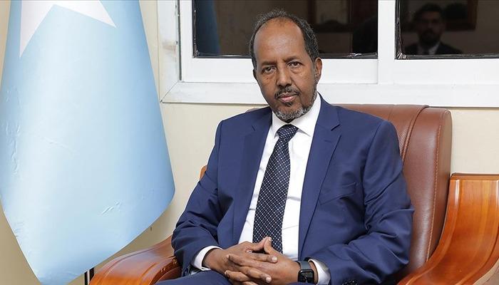 Somala Cumhurbaşkanı Mahmud konvoyuna bomba saldırısı! Çok sayıda sivil hayatını kaybetti