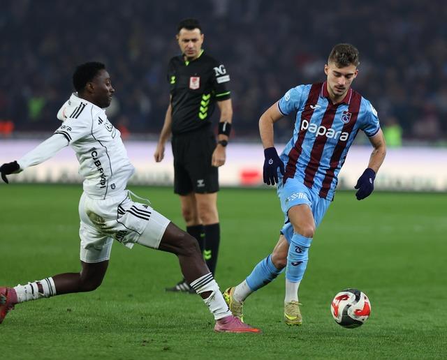 Kırmızı kart tartışması! beIN Trio’dan Trabzonspor-Beşiktaş yorumu