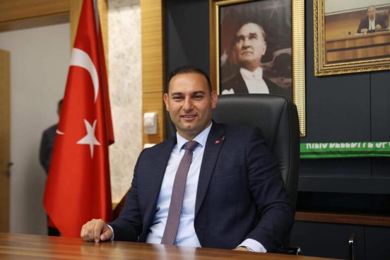 Kilis Belediye Başkanı Hakan Bilecen CHP’den Resmen Ayrıldı