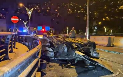 Takla atan araç hurda yığınına döndü, 19 yaşındaki sürücü ağır yaralandı