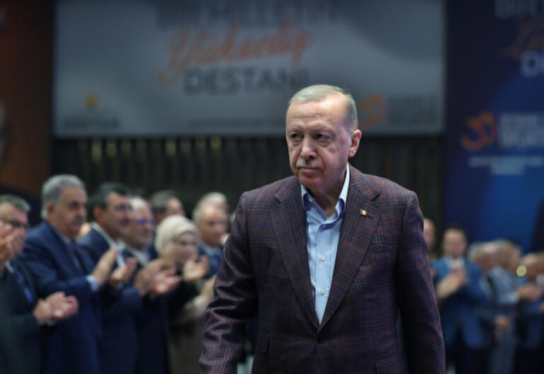 AK Parti’nin yeni şarkısı ilk kez dinletildi