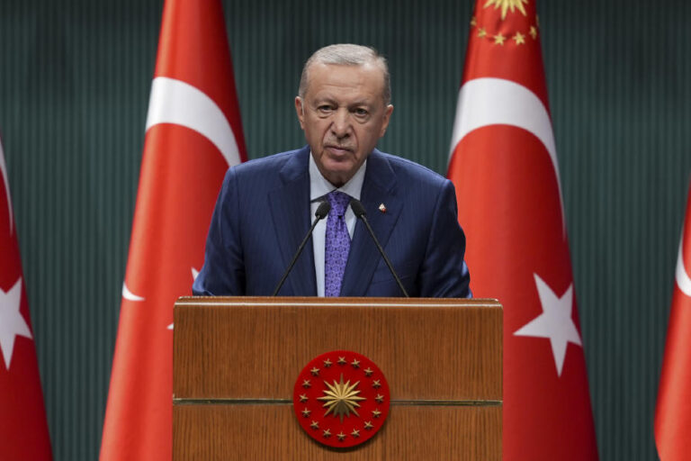 Cumhurbaşkanı Erdoğan’dan Dünya İnsani Yardım Günü Mesajı: ‘Örnek Olmayı Sürdürüyoruz’